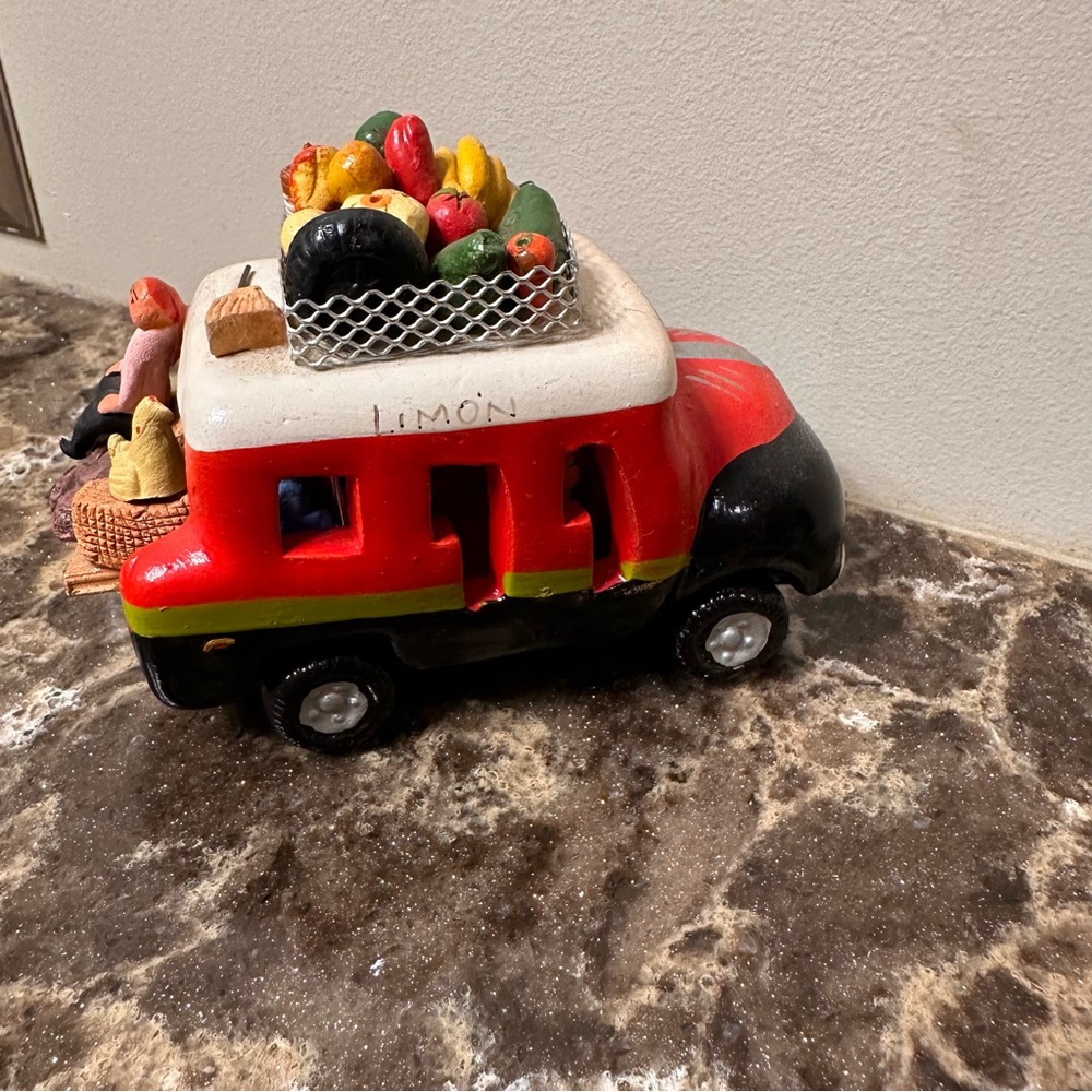 Artisan ceramic handmade bus San Jose Limon